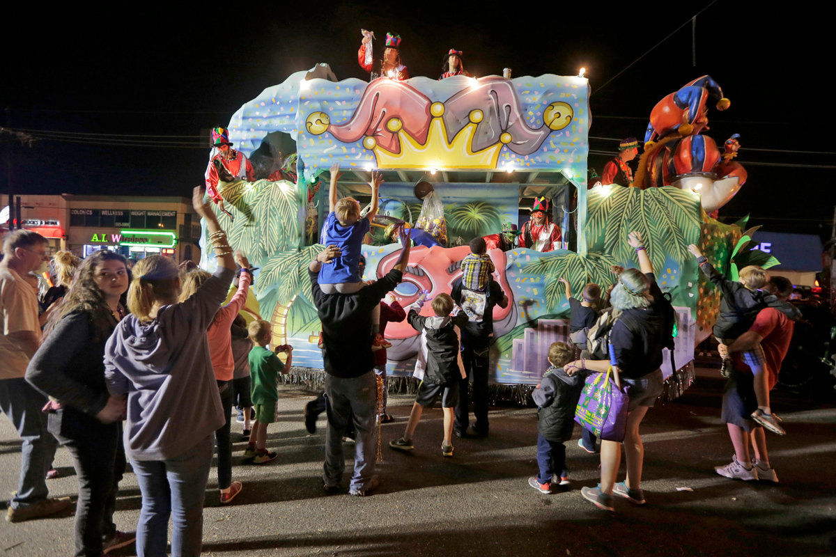 For Mardi Gras season in Metairie, Excalibur drops Bonnabel, Pandora tries comeback
